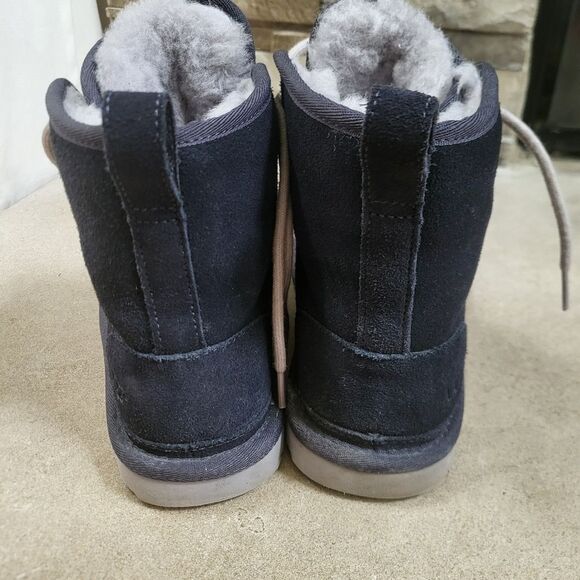 UGG Australia Harkley US Size 5 True Navy Mens Suede BOOTS - Picture 6 of 11
